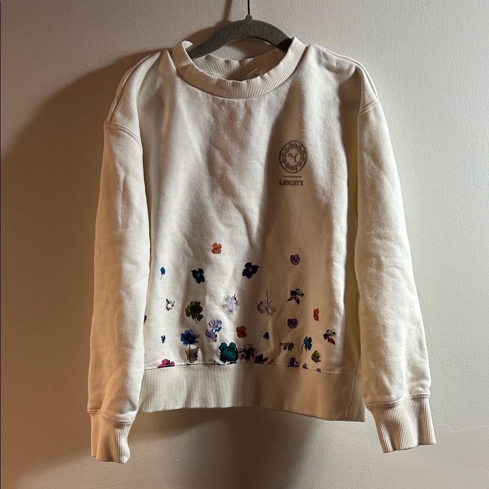 Puma White Sweatshirt‎ with Textured Design